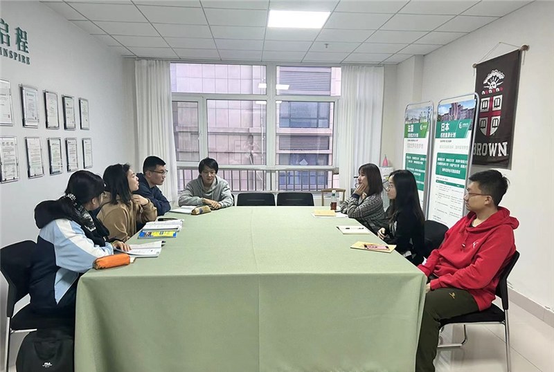 凤凰启程留学轮播4