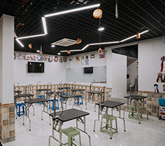 重庆圣雅宠物培训学院轮播4