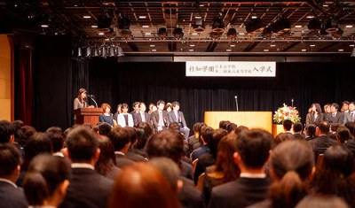 上海行知学园轮播5