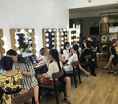 苏州JOJO国际彩妝培训中心轮播4