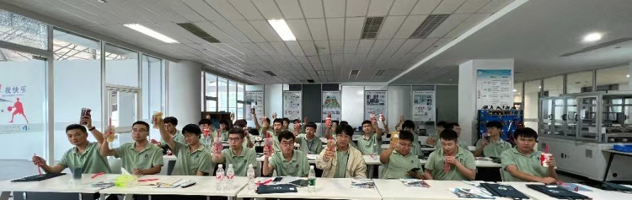 因思拜尔轮播4