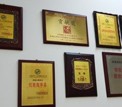 青岛铉美形象设计培训中心轮播4