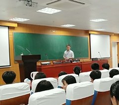 长沙中南信息科技技术学校轮播4