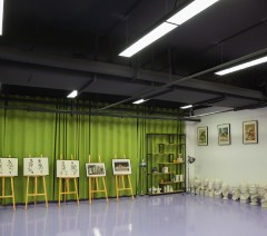 福州艺朝美术高中学校轮播3