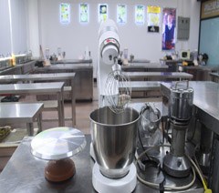 广州鸿记甜品培训中心轮播3