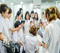 南京BLINGLADY皮肤管理培训学院轮播2