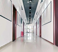 深圳美程美学化妆美甲美容纹绣连锁培训学校轮播2