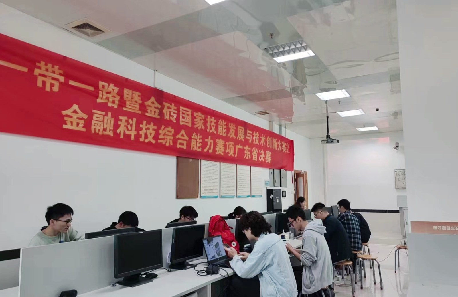 博卓教育相册2