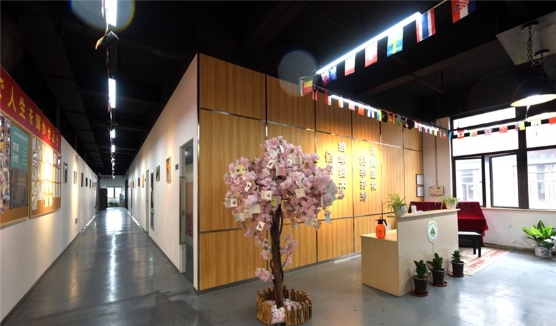 上海常青高级中学轮播5