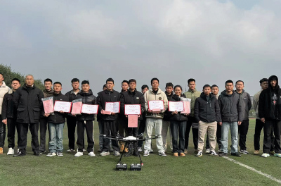 重庆宇航辰无人机培训基地轮播5