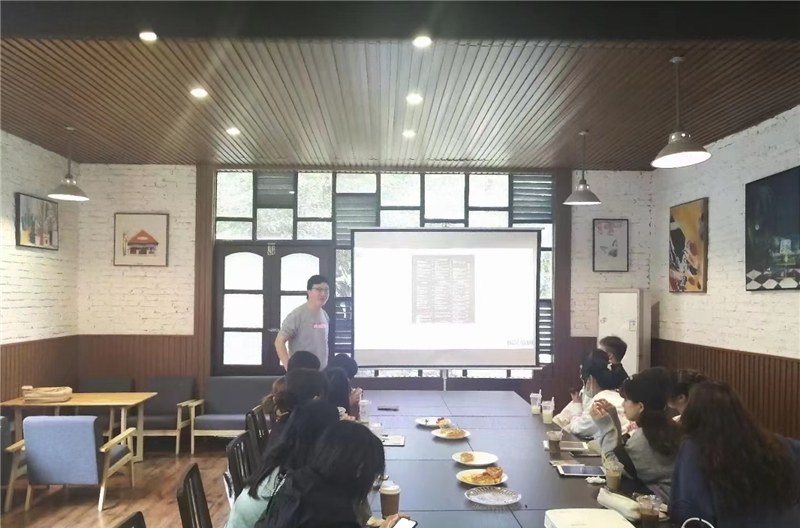 武汉威久留学轮播5