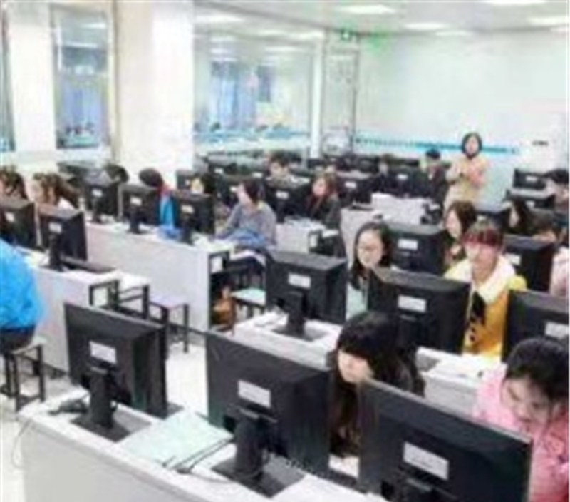 广州市南方汽修学校轮播4