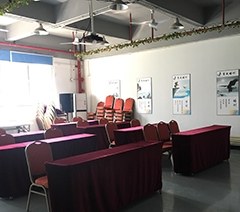 东莞育成职业培训学校轮播3
