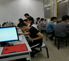 东莞新越教育轮播2