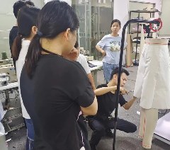 无界商学院相册4