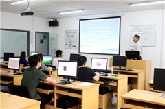 广东潮新科职业培训轮播5