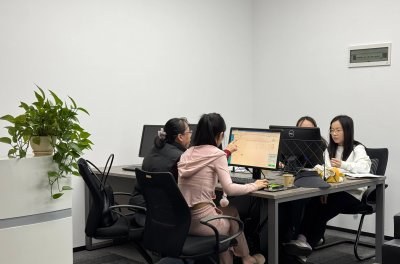 深圳万家会计培训中心轮播4