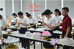 深圳鲁昂国际西点培训学校轮播1