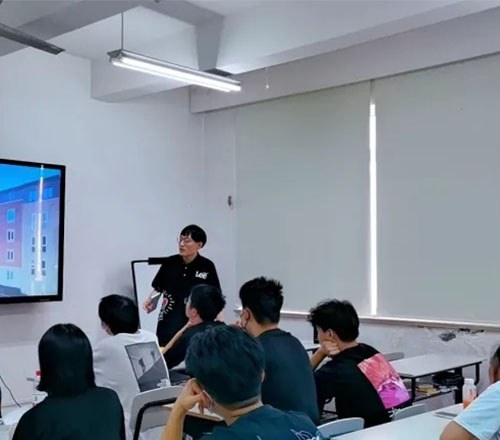 加拿大女王学院(上外国际教育中心基地)相册4