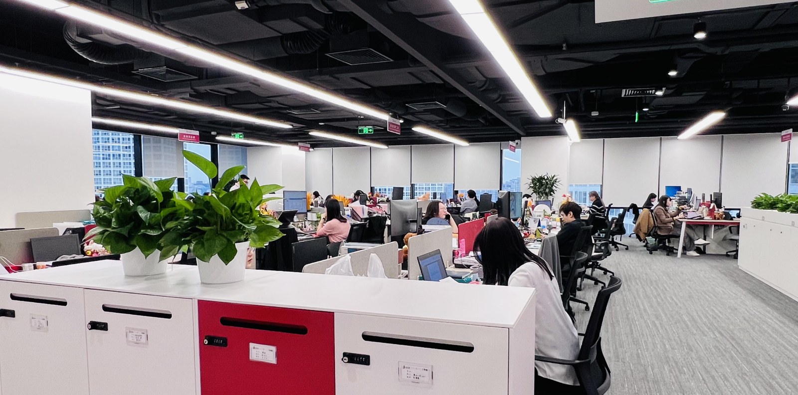 金吉列留学轮播4