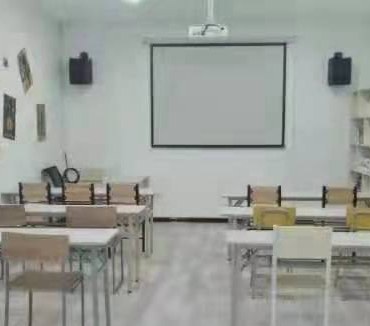 太原优音环宇艺术培训学校轮播4
