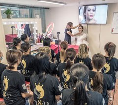 珠海吉米美甲化妆美睫纹绣培训学校轮播2