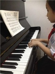 南昌雅乐艺术学校轮播1