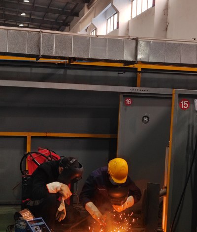张家港佳成职业培训学校轮播3