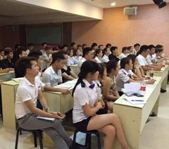 深圳好好美容美发化妆学校轮播1