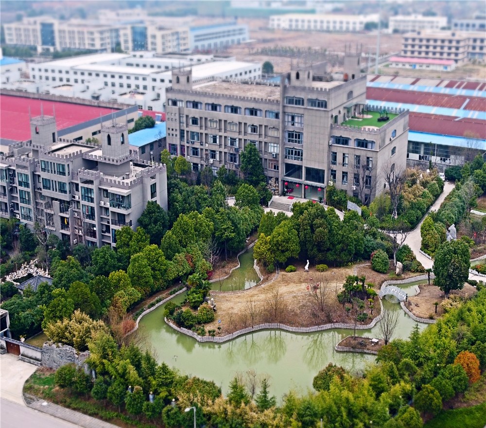 南京艺之行艺术培训学校轮播3