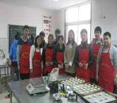 英佳尔饮食创业培训基地轮播4