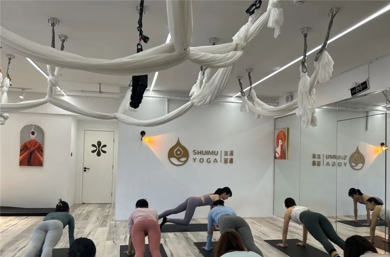 南京水沐莲清瑜伽培训学院轮播5