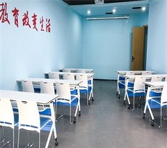 北大青鸟南京优易校区轮播4