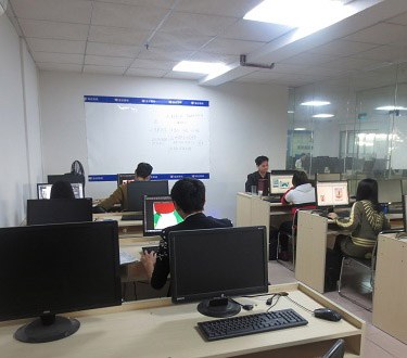 东莞信达职业学校轮播4