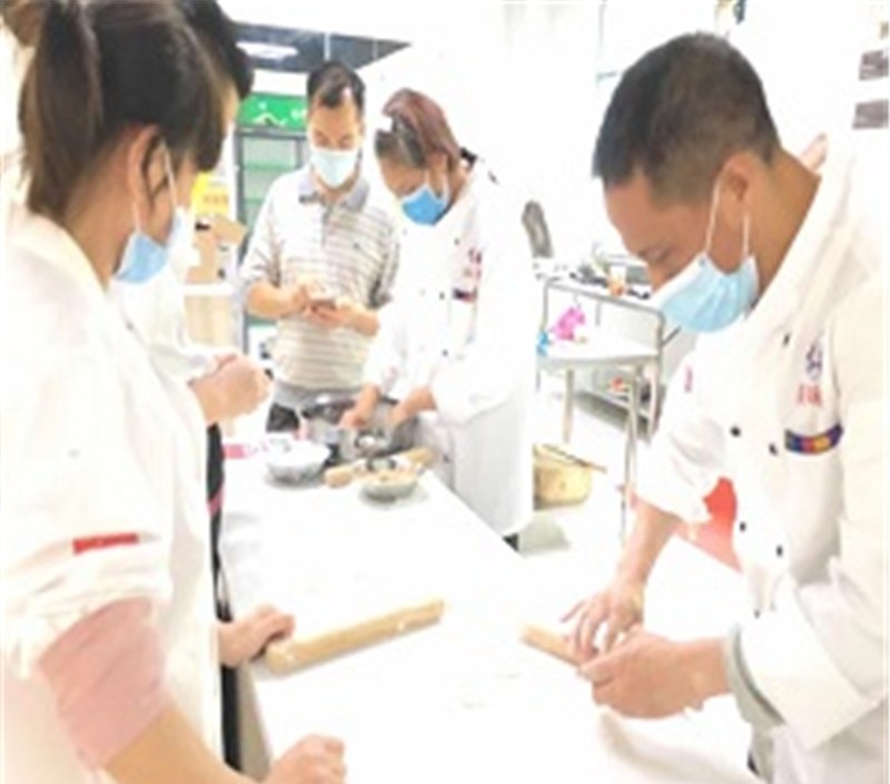 广州美味传餐饮培训学校相册3