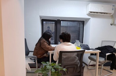 成都极客英语培训学校轮播5