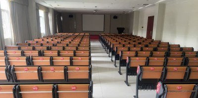 珠海天翼无人机培训中心轮播5