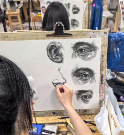 上海久述美术艺考画室轮播5