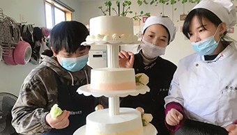 长沙多乐烘焙培训学校轮播4