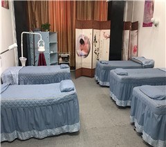 惠州艾颖娜美妆教育轮播3