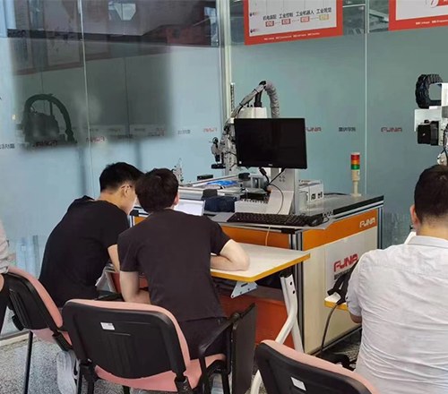 苏州富纳智能制造培训学校轮播5