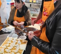 重庆嘿巴适餐饮培训学校轮播4