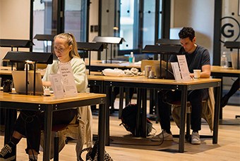 英国本科大学留学申请服务