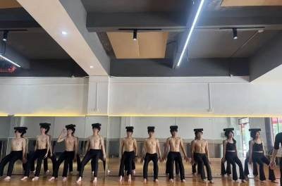广州人艺艺术培训中心轮播4