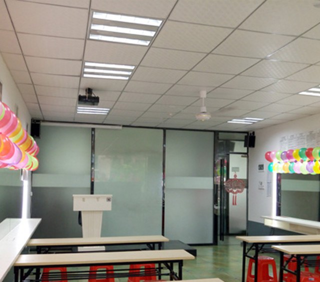 香港你好漂亮美妆学院轮播4