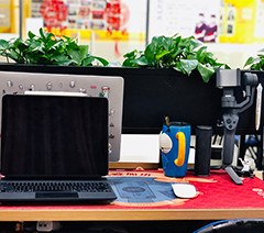 东莞成远化妆连锁培训学校轮播5