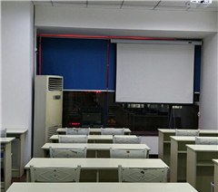 重庆指南针职业培训学校轮播4