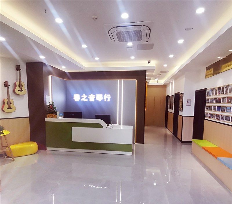 南京春之音艺考培训学校轮播5