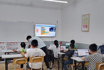 珠海无人机编程培训班
