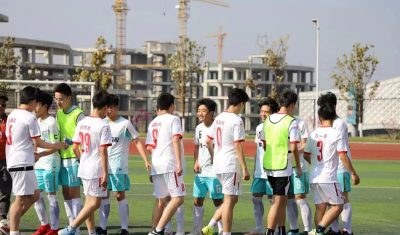 贵阳双龙外国语学校轮播5